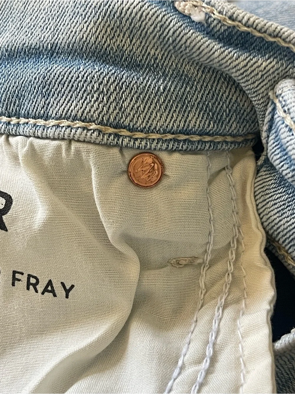 MOTHER The Weekender Fray Action Shot Jeans Women's 27 Light Wash Distressed USA - Picture 15 of 16